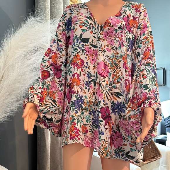 Vibrant Pink and Orange Bell Sleeve Swim Coverup - Picture 2 of 10